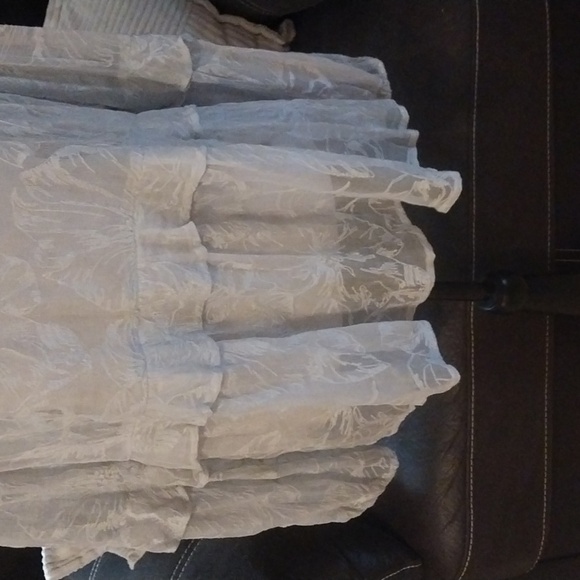 Sundance Gray Sheer Floral Lace Top Tunic Boho Bohemian Flowy Blouse Size L - Picture 3 of 9